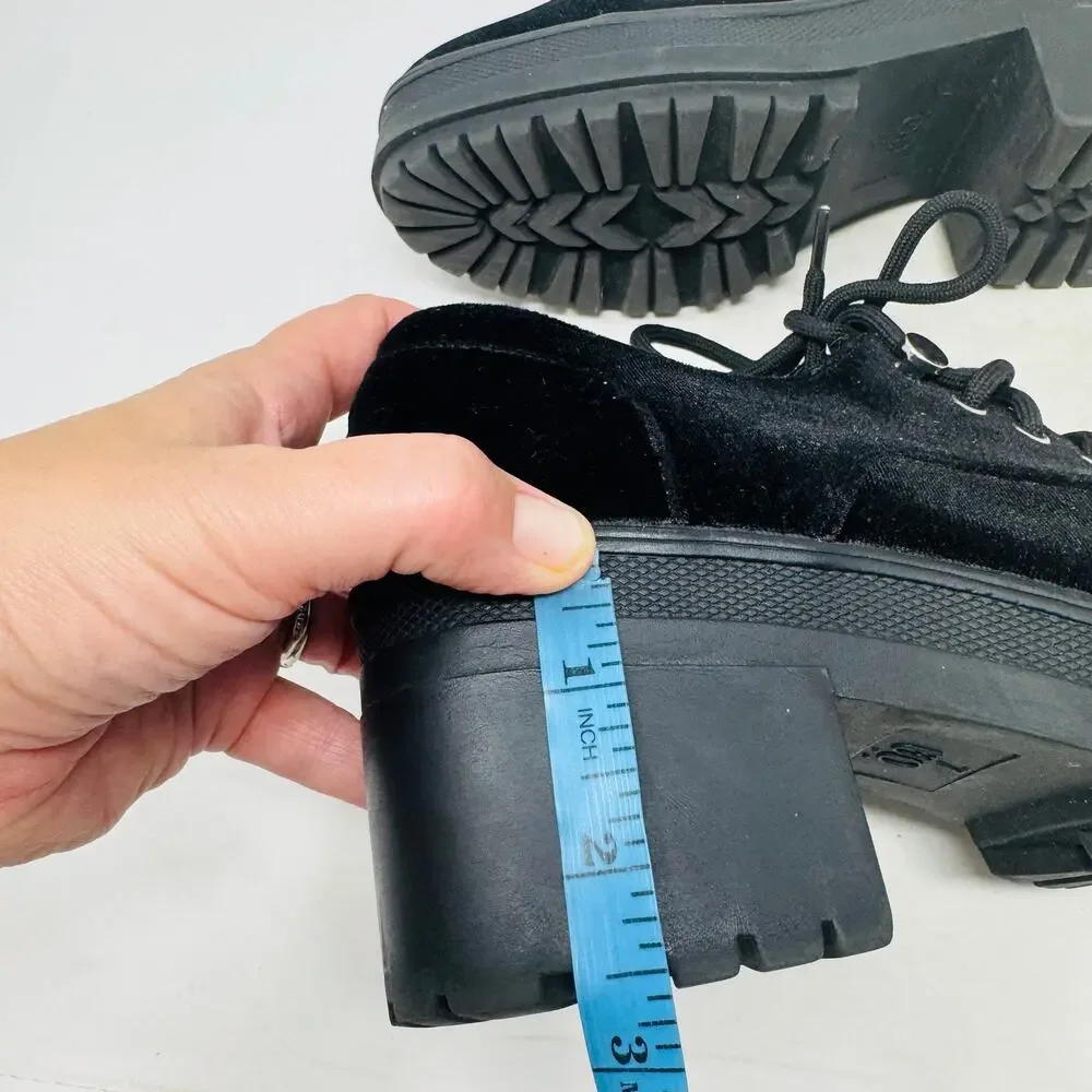 Urban Outfitters Black Velvet Lace-Up Chunky Platform Heels 90s Y2K Style Size 7